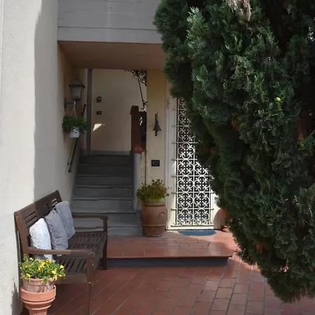 La Casa Di Stella Apartment *